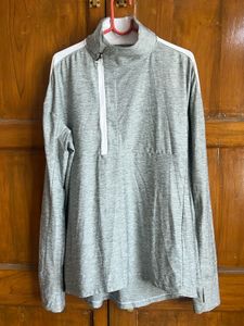 Under armour Gray Heathered Zip Neck Pullover Top