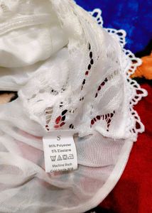 Lace detail brallete top