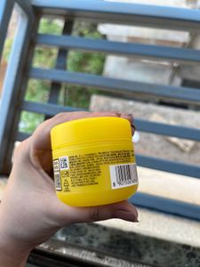 Garnier Light Complete Cream