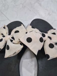 Cute Polka Dot Bow Flip Flops