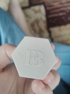 Fenty Beauty highlighter