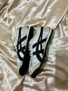 onitsuka sneaker