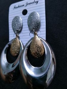 Silver Gold intermix stylish oval statement earrings for Women