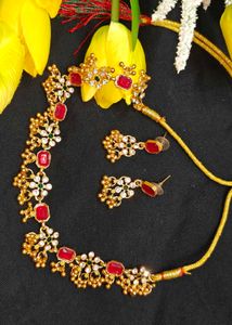 Elegant Gold Plated Kundan Necklace Set