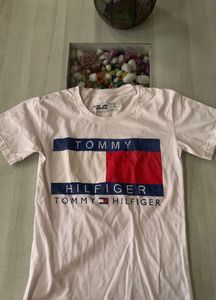 white T-shirt