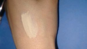 Revolution Concealer Infinite (Replica)