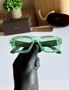 Tom Ford Green Acetate Sunglasses FOR UNISEX