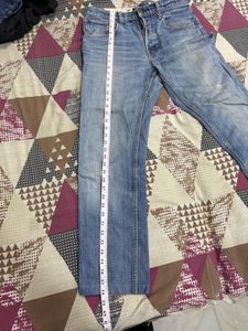 Combo of cheque shirt and blue jeans