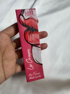 Love Earth Non Transfer Crayon Lipstick