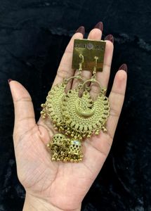 Intricate Golden Jhumka Earrings