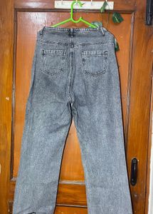 Trendy Ripped Grey Denim Jeans