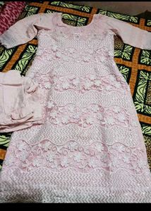 Beautiful Pink Embroidered Kurta Set