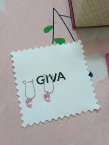 Heart Shaped Pink Stone Earrings