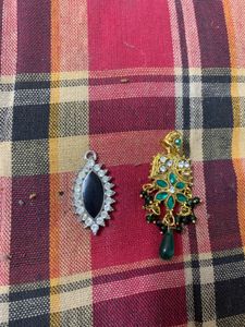 Elegant Green &amp; Gold Dangle Earrings