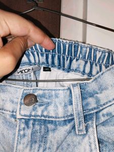 Light Wash Wide Leg Jeans