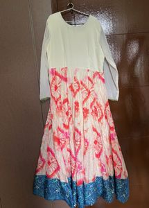 Embroidered Kurta with Tie-Dye Skirt