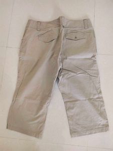 Imported Dockers Capri Khaki Pants