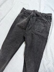 Grey Wash Baggy Jeans