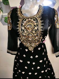 *B1G1* Black Anarkali with Churidar 🐈‍⬛🖤