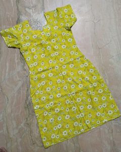 Mint Yellow Kurta with Designer Neck (Size 34)