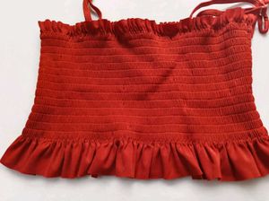 🎀Red Smocked Ruffle Crop Top
