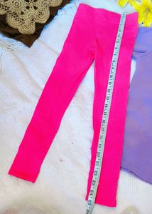 Very Cute N Beautiful Top With Leggings