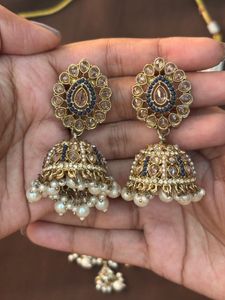 Exquisite Kundan Pearl Choker Set