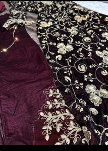 Embroidered Velvet Lehenga Choli Set