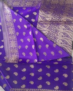 Elegant Purple Silk Saree with Golden Border