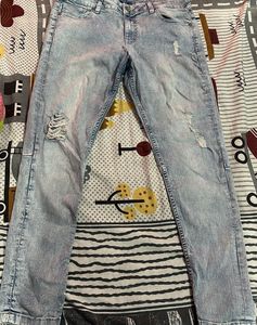 jeans