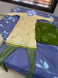 Embroidered Kurti Set