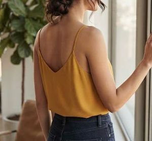 Uniqlo mustard top