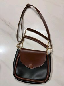 Chic Two-Tone Crossbody Bag
