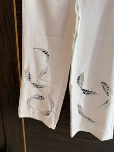 Chic White Pants NEVER WORN