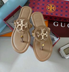Tory Burch flats og store model