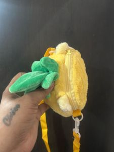 Cute Winnie the Pooh Plush Crossbody Bag