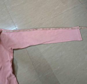 Pink full sleeves tshirt/hoodie