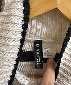 H&amp;M Striped Turtleneck Sweater, Bust-36/34