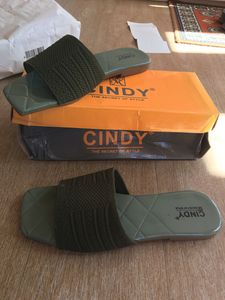 Brand New Women Sandals