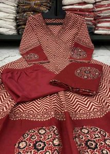 Maroon Ethnic Kurta Set with Pants Only M Size