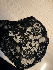 Chic Black Lace Sleeve Top