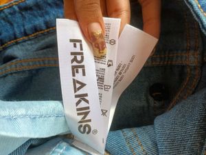 Freakins blue washed vintage baggy jeans distress
