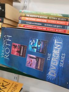Divergent Set Trilogy Veronica Ross