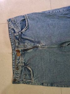 Light Wash Denim Jeans