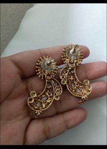 Elegant Vintage Style Earrings