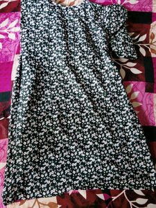 Chic Floral Print Mini Dress