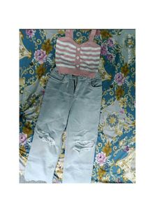 Trendy Jeans & Crop top