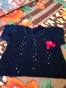 Cute Black Knit Top