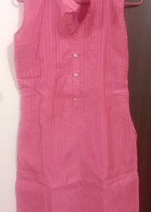 Stylish Pink Sleeveless Kurta