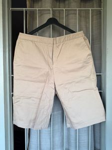 Khaki Cropped Trousers
